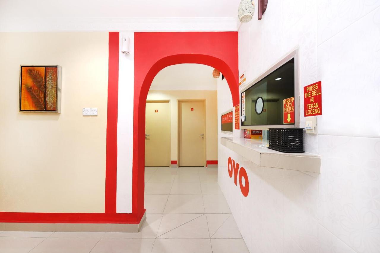 Super Oyo 720 Corridor Hotel 2 Pekan Luaran gambar